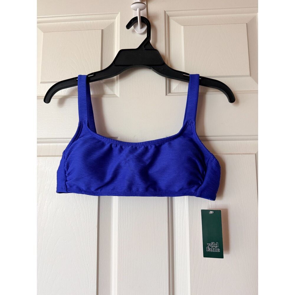 190. Wild Fable Textured Blue Bikini Swim Top Women's Medium (8-10) NWT